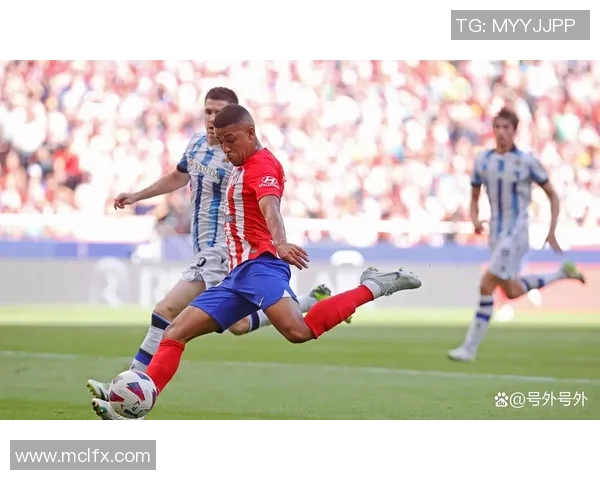 马竞友谊赛逆转巴黎圣日耳曼补时绝杀引爆全场激情瞬间